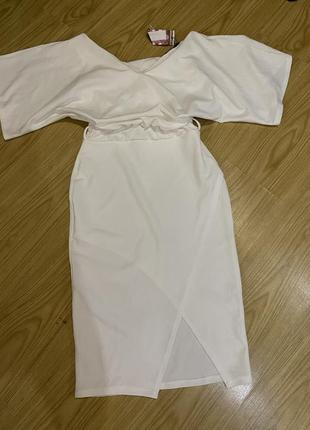 Платье белое с пояском1 фото