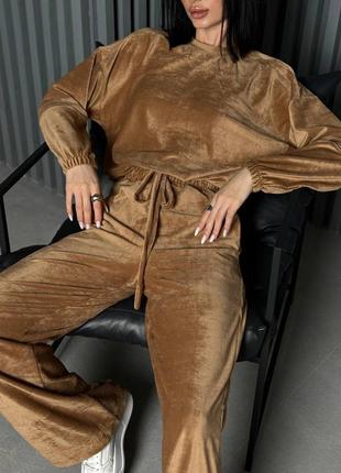 Костюм спортивный женский однотонный велюровый оверсайз кофта брюки свободного кроя на высокой посадке качественный стильный кэмел3 фото