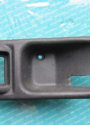 Land rover discovery 2 накладка дверної ручки задня права.