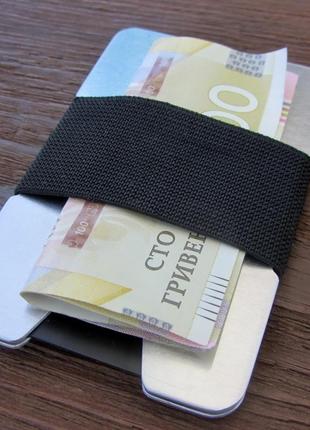 Мінімалістичний гаманець-кардходер для банківських карток і паперових купюр.3 фото