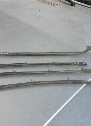 Ford sierra ущільнювальні гуми низ дверей, комплект 4 шт.