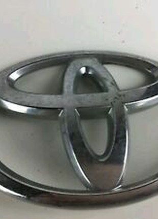 Емблема значок toyota highlander yaris ii