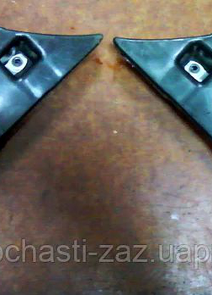 Кронштейн заднього бампера лівий chevrolet lanos tf69yp-2804024