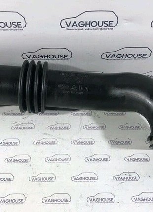 Патрубок повітряного фільтра ford focus