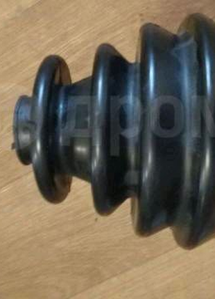 Пильовик шруса зовнішнього bt70