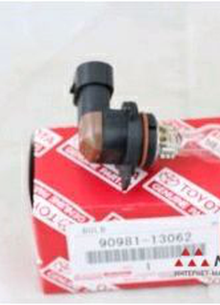 Лампочка протитуманної фари toyota