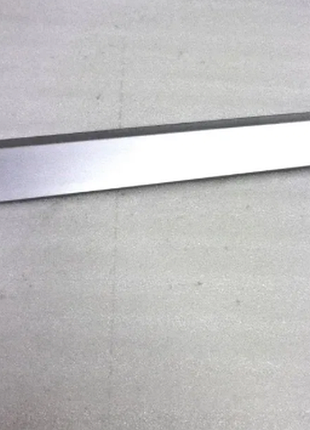 Молдинг задньої правої двері mercedes ml w164