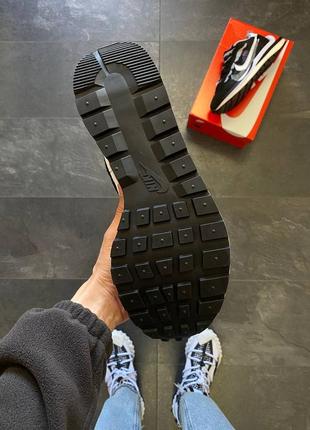 Nike vaporwaffle sacai 8