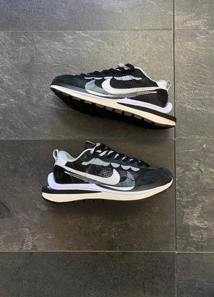 Nike vaporwaffle sacai 5