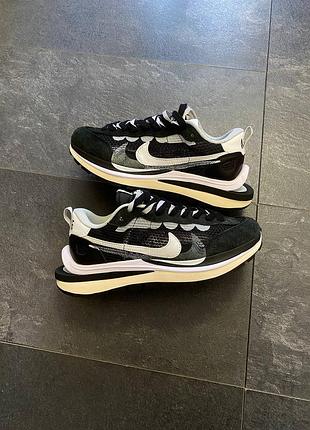 Nike vaporwaffle sacai 4
