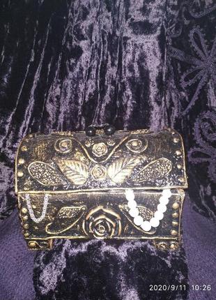 Шкатулка-ручная работа