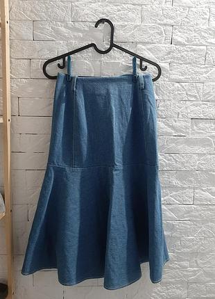 Джинсова спідниця міді