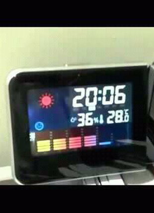 Проектор, годинник, метеостанція 3в1