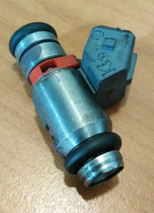 Ремкомплект форсунок volkswagen golf 4 1.4 бензин 16v. відправка