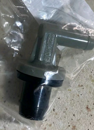 Вентиляційний клапан картера pcv 12204-11040 для honda mazda 323