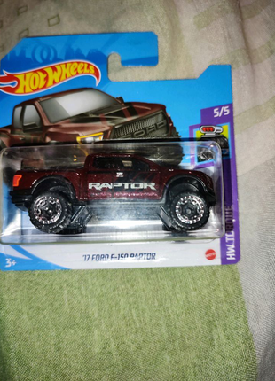 Hot wheels ford f-150 raptor