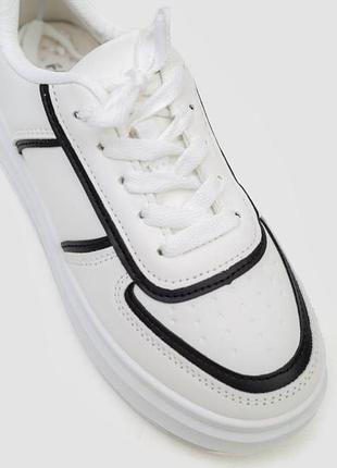 Кроссовки женские, цвет бело-черный