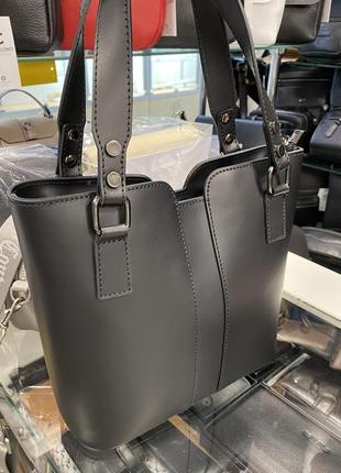 Чёрная кожаная сумка женская сумка из гладкой кожи итальянская сумка кожаная3 фото