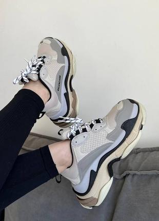 Кроссовки в стиле balenciaga triple s