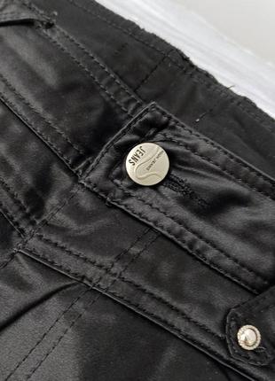 Черные атласные брюки женские р.46-48 брюки черные женские блестящие8 фото