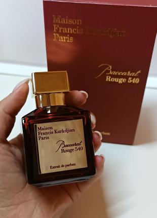 Baccarat rouge 540 extrait de parfum maison francis kurkdjian