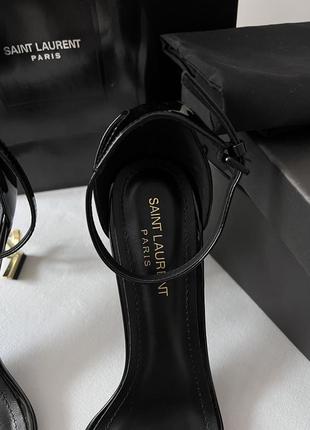 Босоножки Saint Laurent logo-plaque chevron-quilt shoulder bag, босоножки ysl,ив сен лоран ив сен лоран, туфлы ив сен лоран5 фото