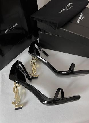 Босоножки Saint Laurent logo-plaque chevron-quilt shoulder bag, босоножки ysl,ив сен лоран ив сен лоран, туфлы ив сен лоран3 фото