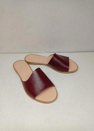 Шльопанці з натуральної шкіри жіночі