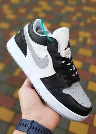 Женские кроссовки Infrared air jordan 1 low black grey джордан черного с серым цветами