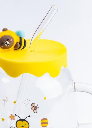 Чашка с пластиковой крышкой и трубочкой пчелка кружка3 фото