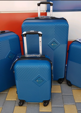 Дорожный чемодан fly roayl blue8 фото