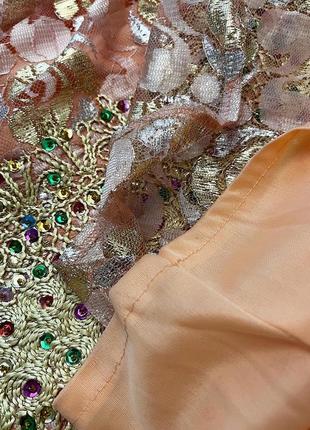 Сукня-туніка теплого персикового відтінку з вишивкою ручної роботи.5 фото