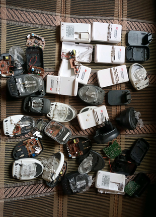 Крабики для заряджання акб телефона1 фото