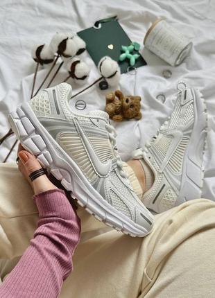 Кроссовки nike zoom vomero 5 sp white