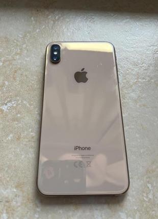 Iphone xs max gold