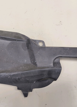 Захист жабо права mercedes w140