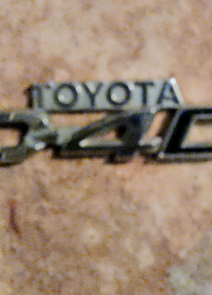 Емблема значок toyota d4d