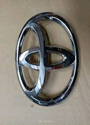 Значок емблема toyota yaris