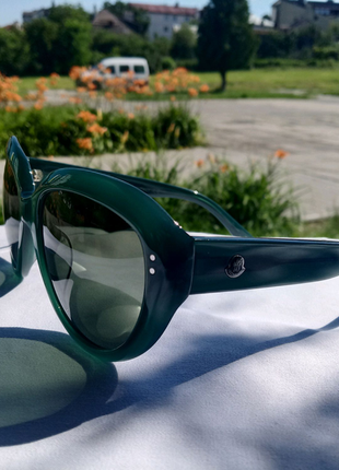Moncler; жіночі сонцезахисні окуляри6 фото