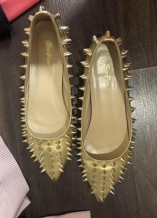 Балетки золоті з шипами, натуральна шкіра, р.38-39