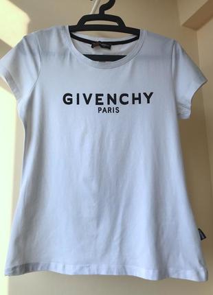 Футболка givenchy женская