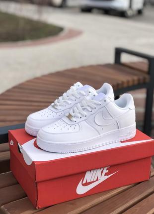 Кросівки nike air force 1 white2 фото