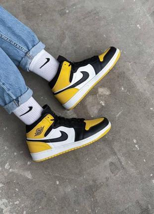 Кросівки air jordan 1 high yellow black6 фото