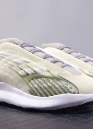 Adidas yeezy 700 v33 фото