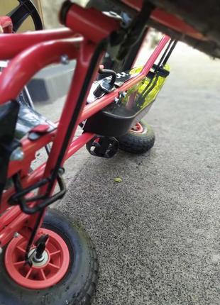 Дитячий автомобіль (карт) педальний. 4