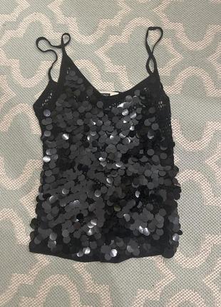 Блестящая майка из пайеток