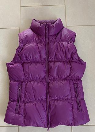 Яркая тёплая и неповторимая пуховик жилетка zero размер s/m