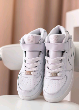 Nike air force жіночі зимові черевики2 фото