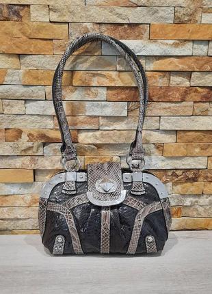 Элегантная сумочка из кожи питона от charlotte reid оригинал1 фото
