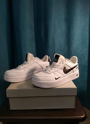 Nike air force 1 07 low lv8 ultra white.6 фото